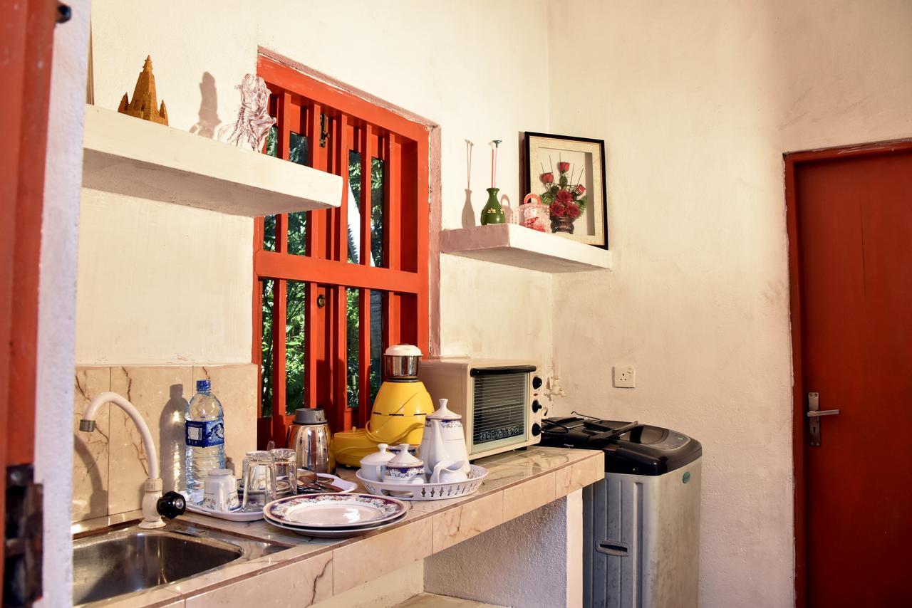 Villa A & A Хиккадува Экстерьер фото